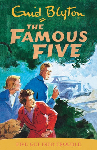 Famous Five: Five Get Into Trouble : Book 8-9780340681138