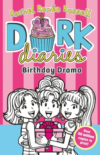 Dork Diaries: Birthday Drama! : Volume 13-9781398527676