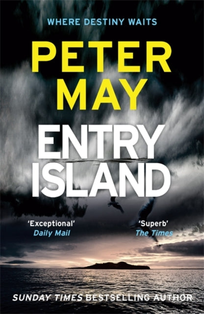 Entry Island : Winner of the ITV Specsavers Best Crime Thriller Read of the Year-9781782062233